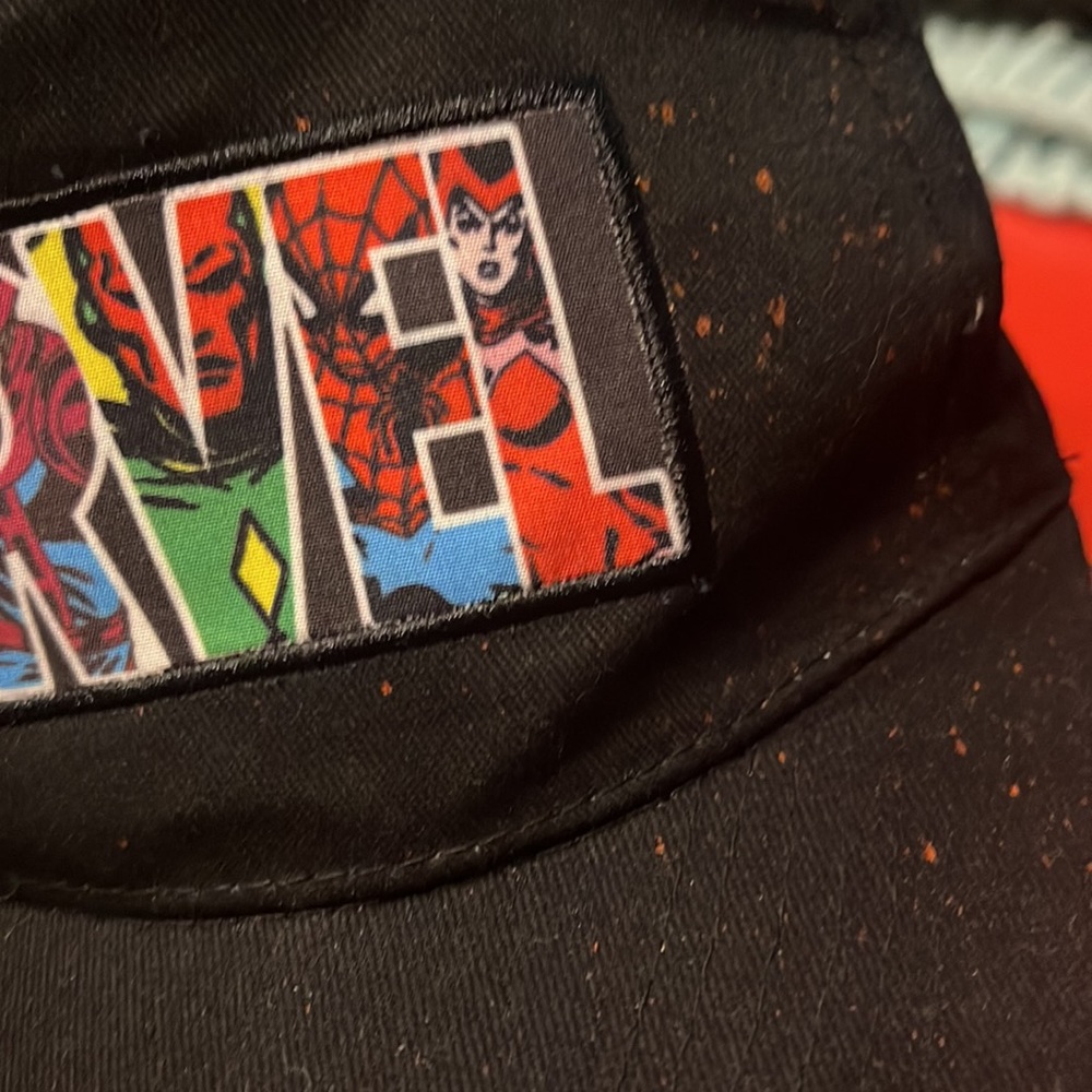 Marvel Cap - Picture 3 of 6